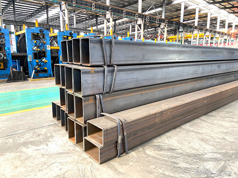 江西方矩管生产